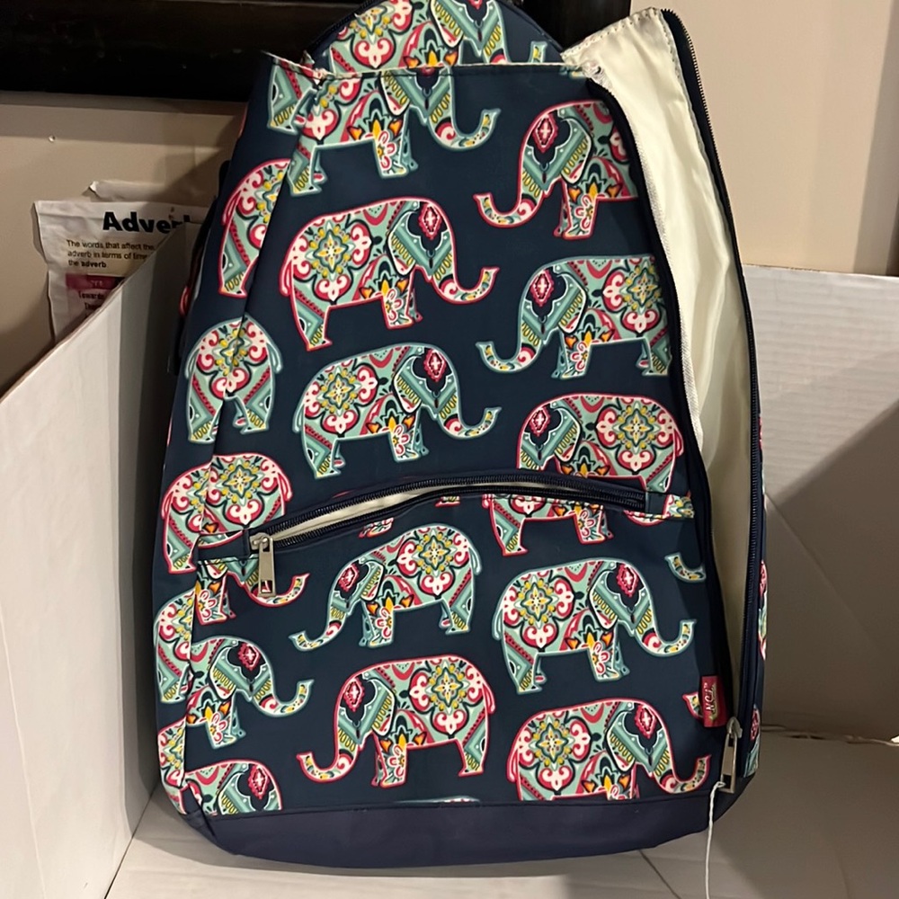 N'Gil Elephant Print Stylish Pickleball Backpack excellent condition